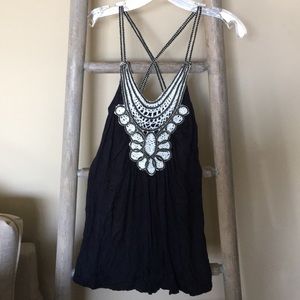 NWT Black - White Crochet Top